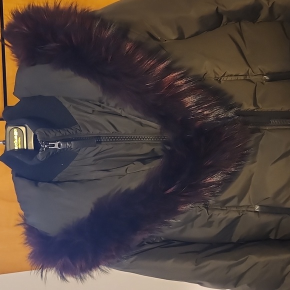 Mackage ADALI down coat Large - Picture 2 of 4